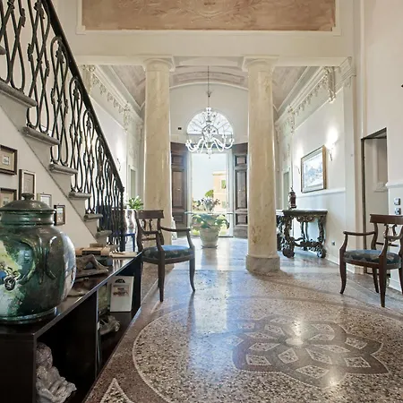 Dimora Storica Ai Casini D'ardenza Alojamento de Acomodação e Pequeno-almoço Ardenza