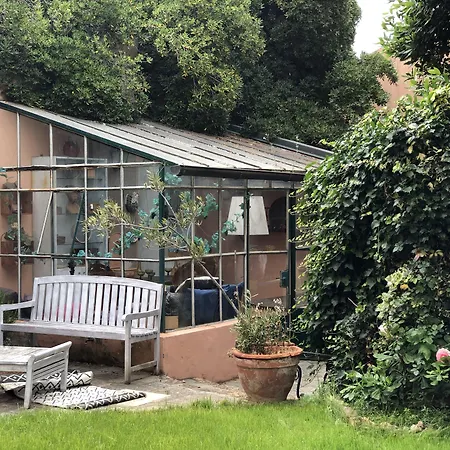 Dimora Storica Ai Casini D'ardenza Couette-café 3*