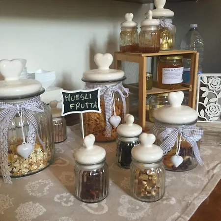 Couette-café Dimora Storica Ai Casini D'ardenza Ardenza